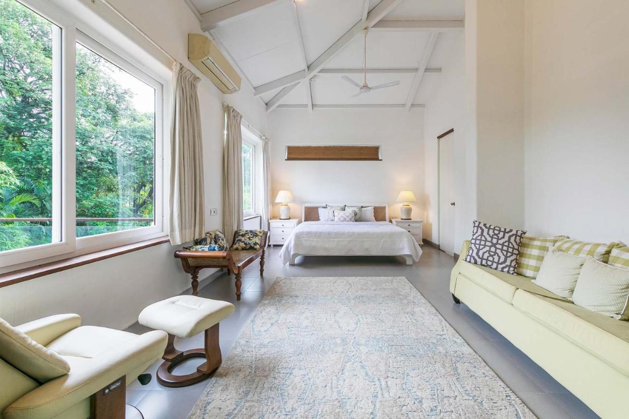 Hamptons Charm By Stayvista Luxury 5Br With Pool, Lawn & Table Tennis Alībāg Εξωτερικό φωτογραφία