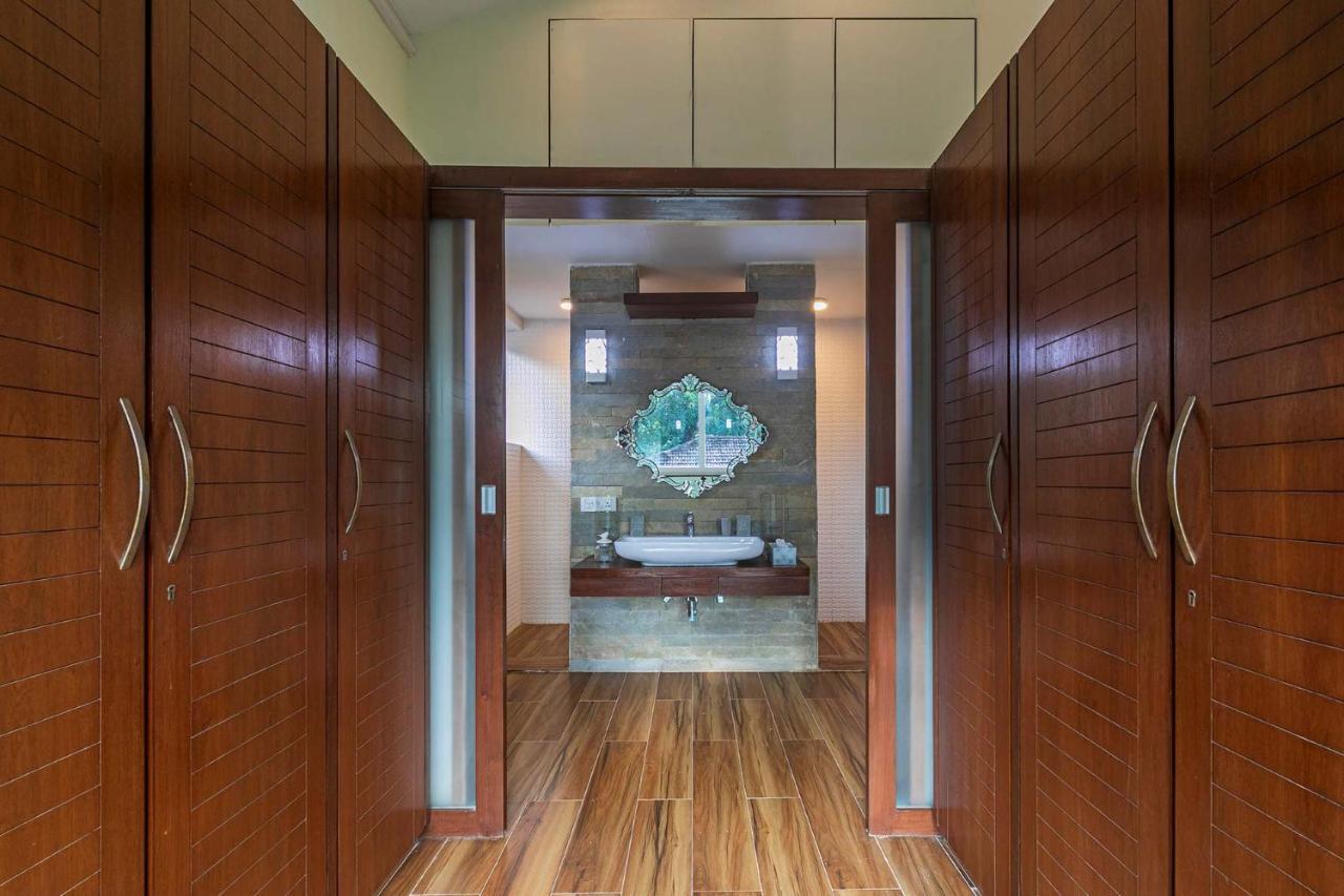 Hamptons Charm By Stayvista Luxury 5Br With Pool, Lawn & Table Tennis Alībāg Εξωτερικό φωτογραφία
