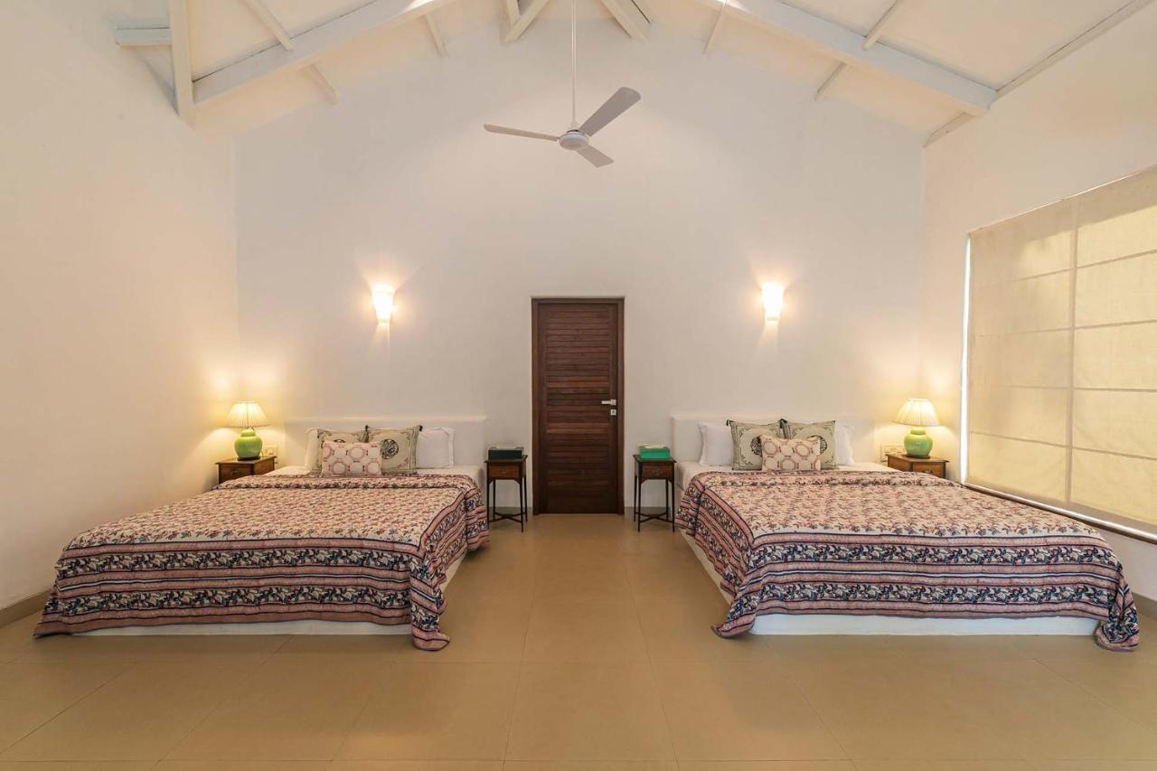 Hamptons Charm By Stayvista Luxury 5Br With Pool, Lawn & Table Tennis Alībāg Εξωτερικό φωτογραφία